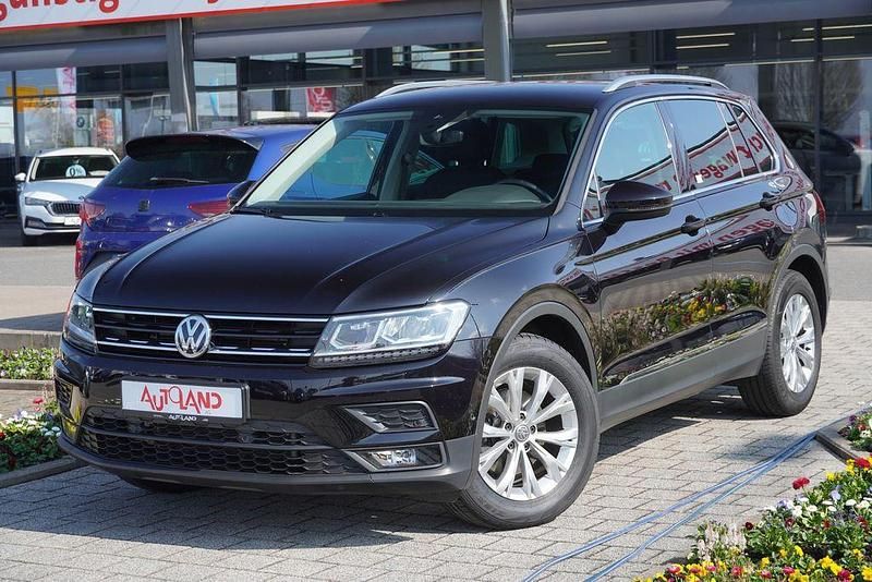 Gebraucht VW Tiguan Highline 150 PS (110 kW) 2020 Schwarz SUV