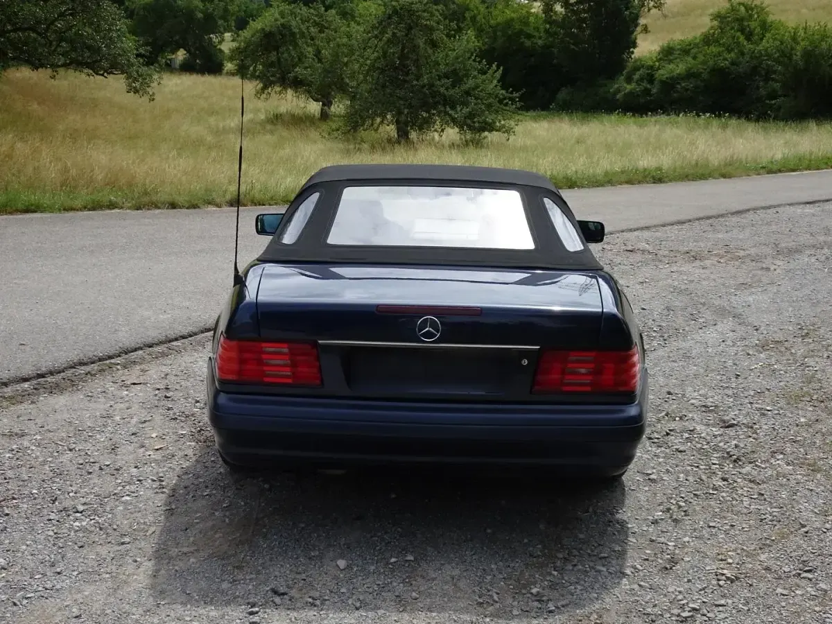 Gebraucht Mercedes SL500 320 PS (235 kW) 1997 Blau Cabrio