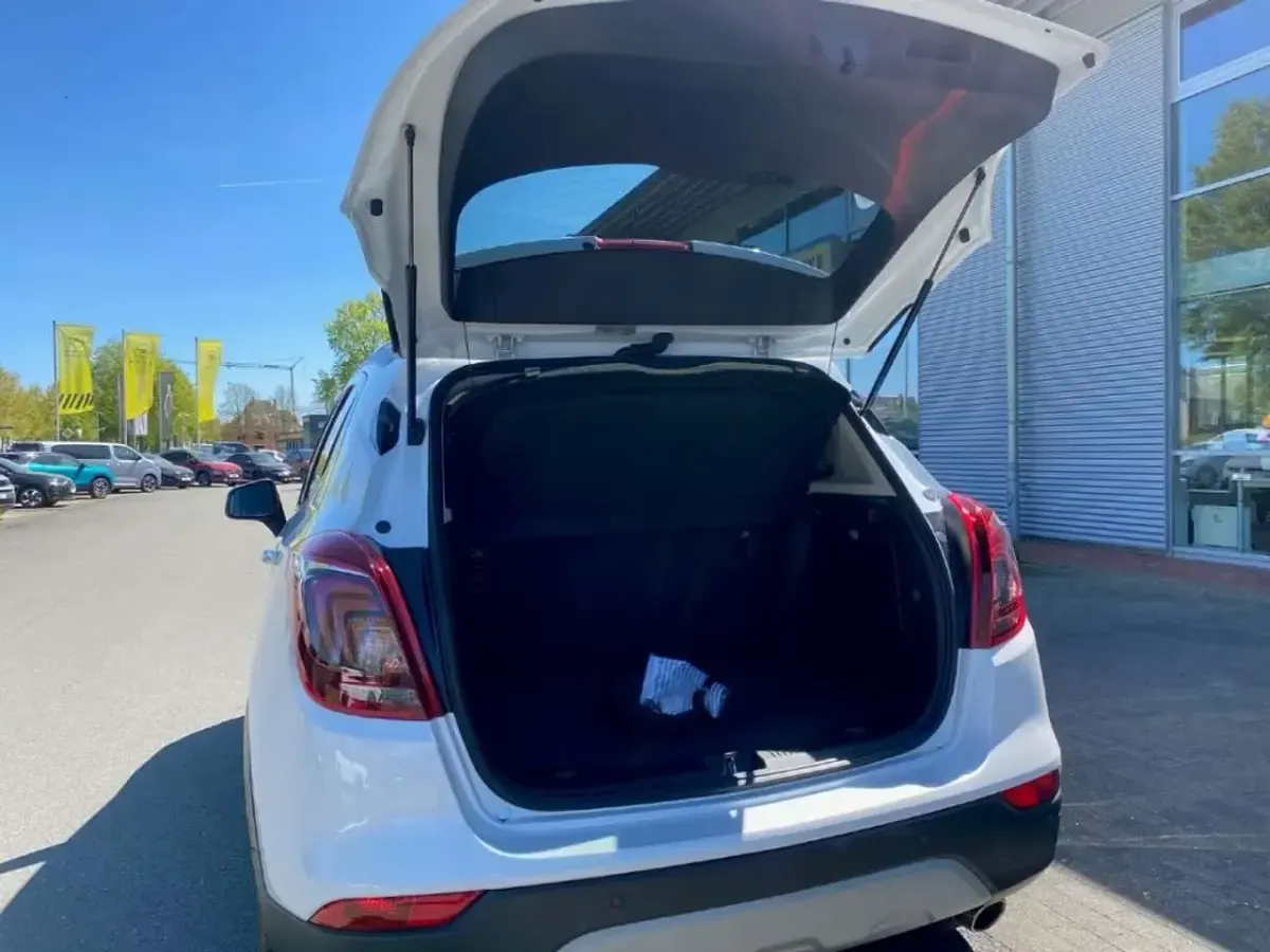 Gebraucht Opel Mokka X Color Innovation 152 PS (111 kW) 2017 Abalone weiss / dach schwarz SUV