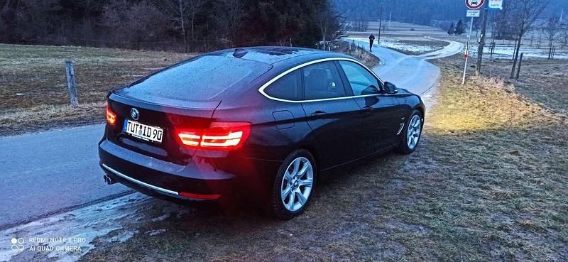 Gebraucht BMW 320 Luxury Line 190 PS (139 kW) 2016 Limousine