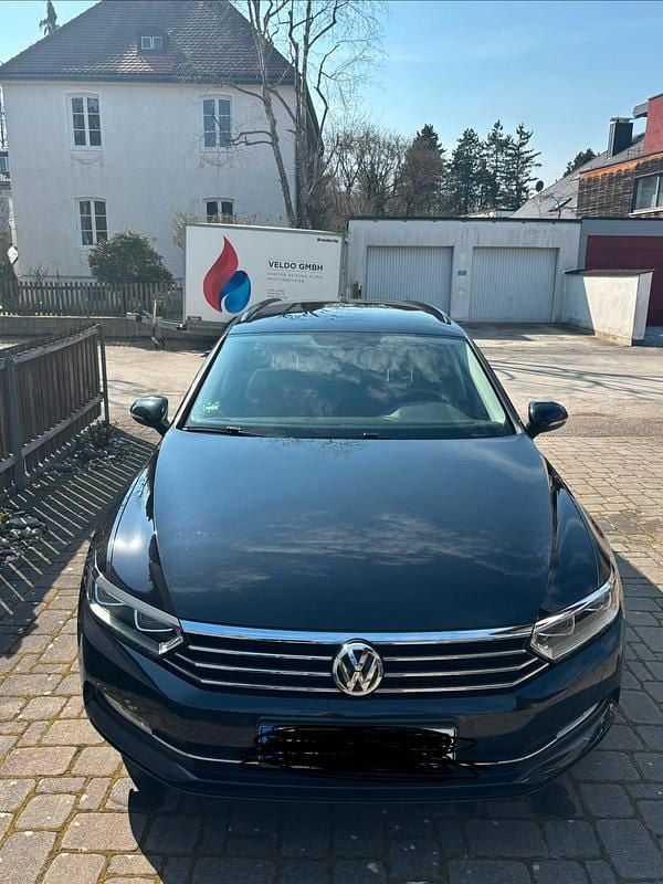 Gebraucht VW Passat 150 PS (110 kW) 2017 Schwarz Kombi