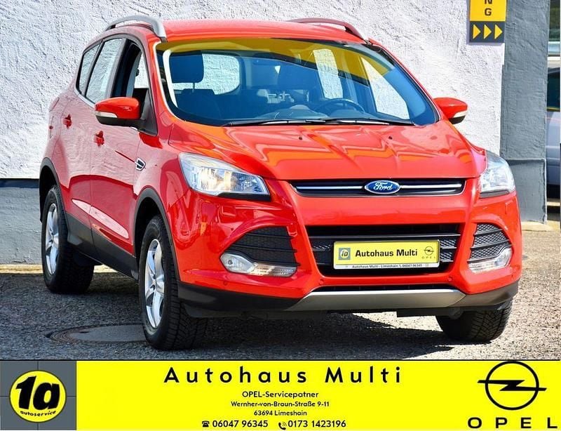 Gebraucht Ford Kuga Trend 150 PS (110 kW) 2015 Race red SUV