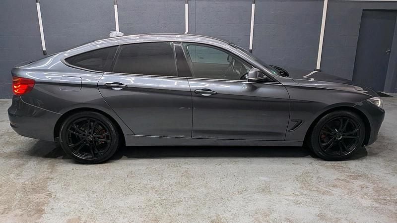 Gebraucht BMW 320 Gran Turismo Sport Line 184 PS (135 kW) 2013 Grau Limousine