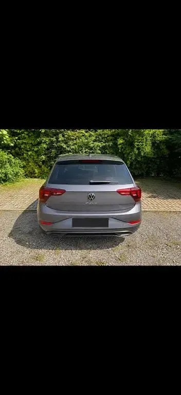 Gebraucht VW Polo Active 95 PS (69 kW) 2023 Grau Kleinwagen