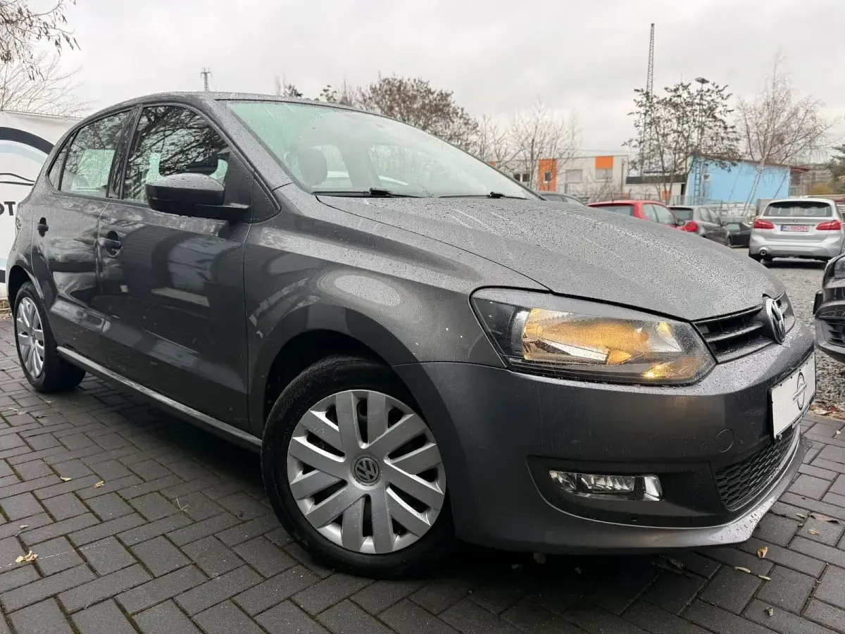 Second-hand VW Polo Trendline 75 CP (55 kW) 2014 Gri Hatchback