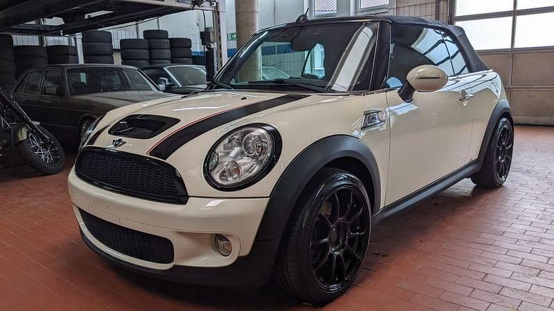 Gebraucht Mini Cooper S Cabriolet 184 PS (135 kW) 2010 Weiß Cabrio