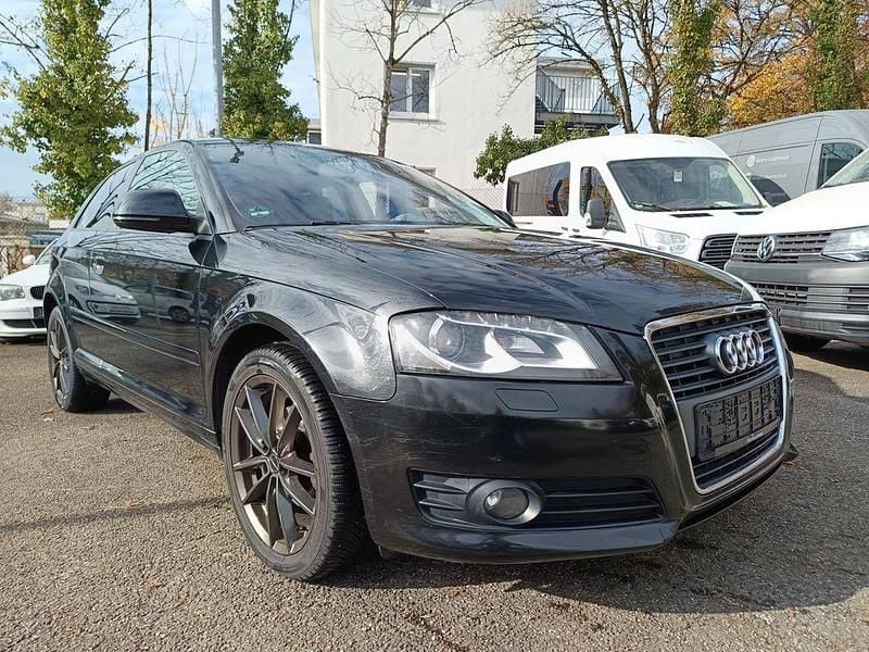 Gebraucht Audi A3 Attraction 105 PS (77 kW) 2010 Phantomschwarz Limousine