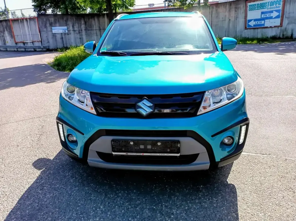 Gebraucht Suzuki Vitara Comfort 120 PS (88 kW) 2015 Blau SUV