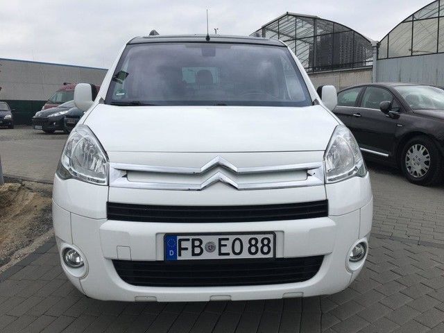 Gebraucht Citroën Berlingo 109 PS (80 kW) 2009 Weiß Van / Kleinbus