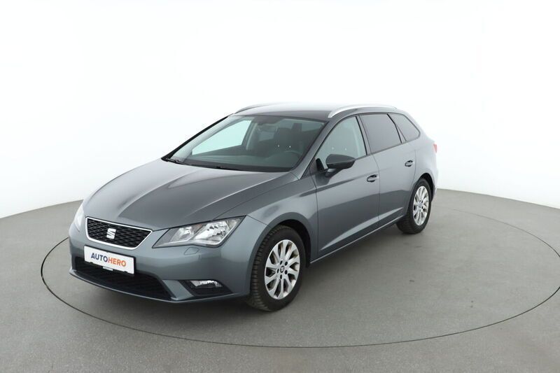 Grau Gebraucht 2017 Seat Leon Style Kombi | 11.650 € - Bild 1/4