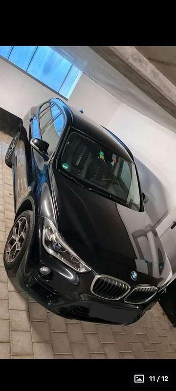 Schwarz Gebraucht 2015 BMW X1 Sport Line SUV | 13.500 € (Etwas zu teuer) - Bild 1/4