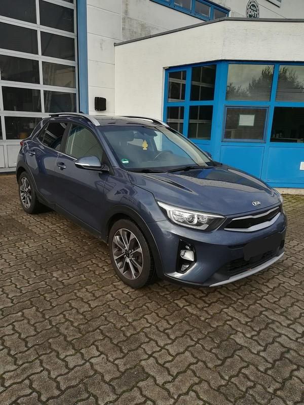 Blau Gebraucht 2019 Kia Stonic SUV | 13.800 € - Bild 1/4