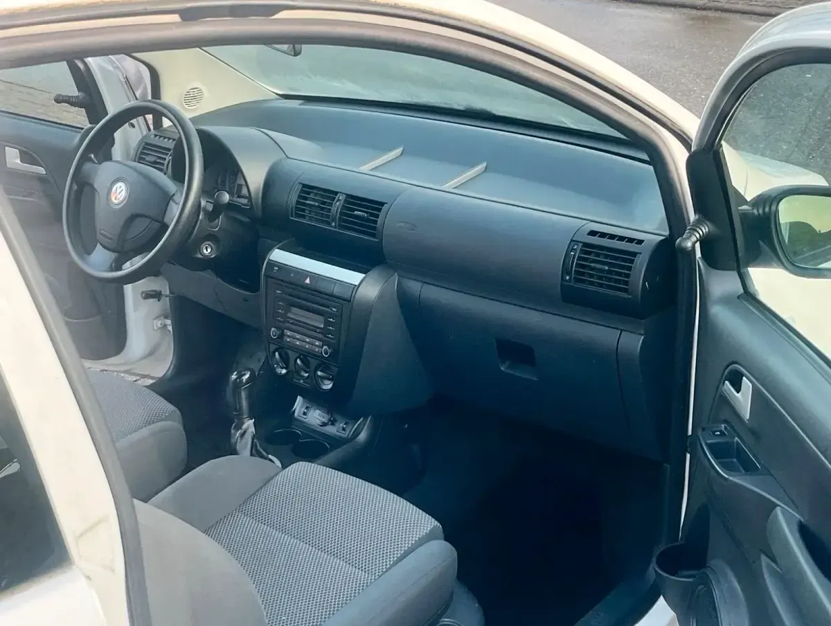 Brugt VW Fox 55 HK (40 kW) 2006 Hvid Hatchback
