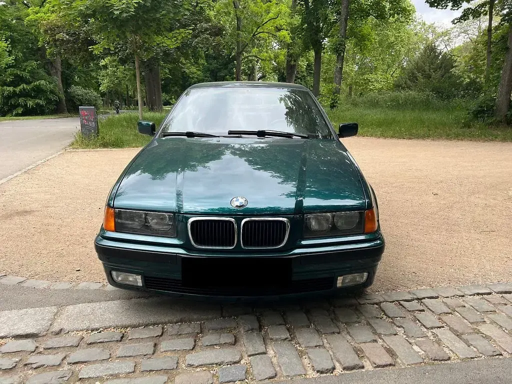 Gebraucht BMW 323 Sport Line 170 PS (125 kW) 1997 Grün Limousine