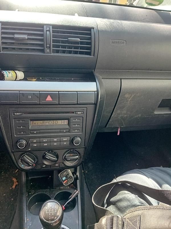 Second-hand VW Fox 2006 Gri Hatchback