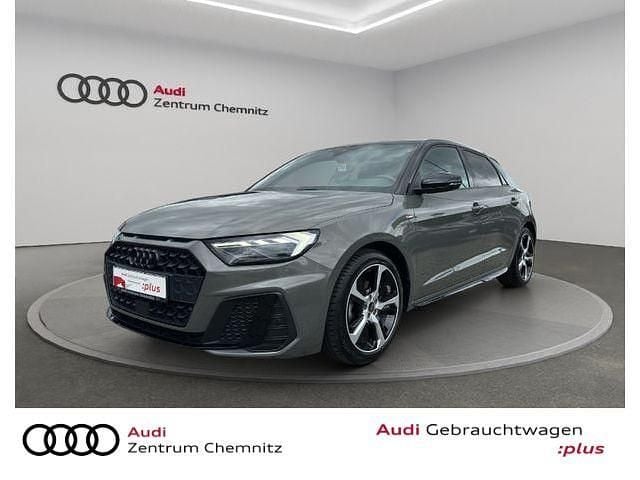 Grau Gebraucht 2022 Audi A1 Sportback S-Line Kleinwagen | 24.990 € (Etwas zu teuer) - Bild 1/4