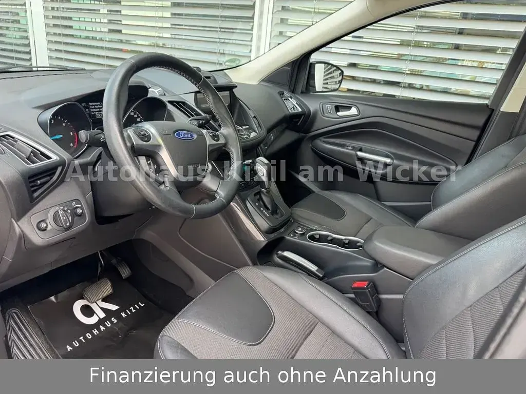 Gebraucht Ford Kuga Individual 179 PS (131 kW) 2016 Schwarz SUV