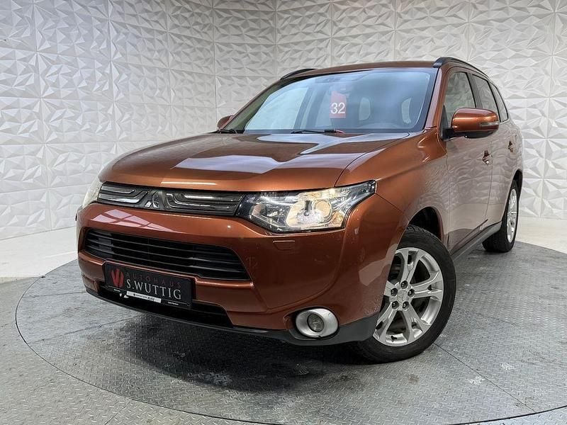 Gebraucht 2012 Mitsubishi Outlander Instyle SUV | 7.000 € (Fairer Preis) - Bild 1/2