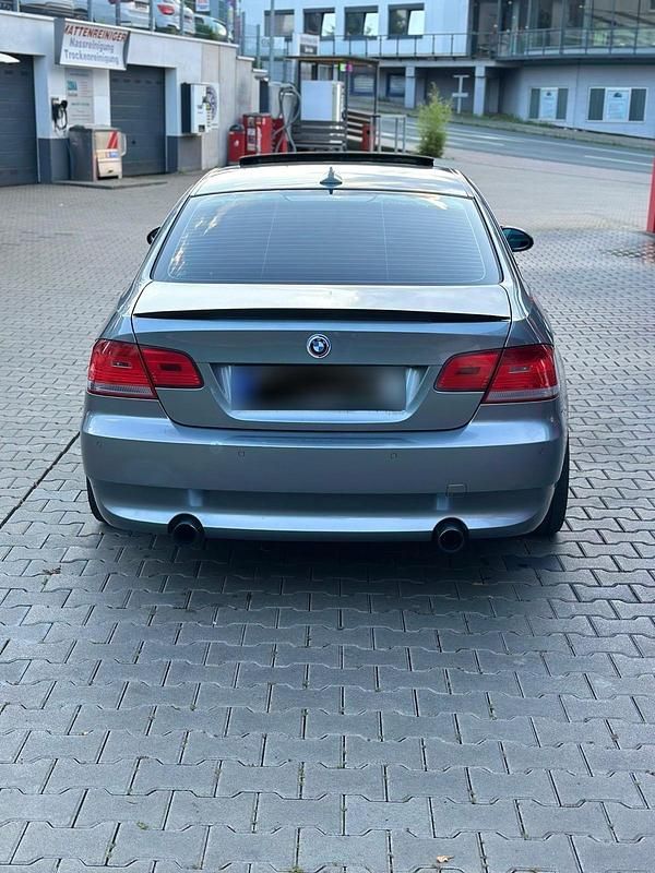 Gebraucht BMW 335 Sport Line 306 PS (225 kW) 2006 Grau Coupé