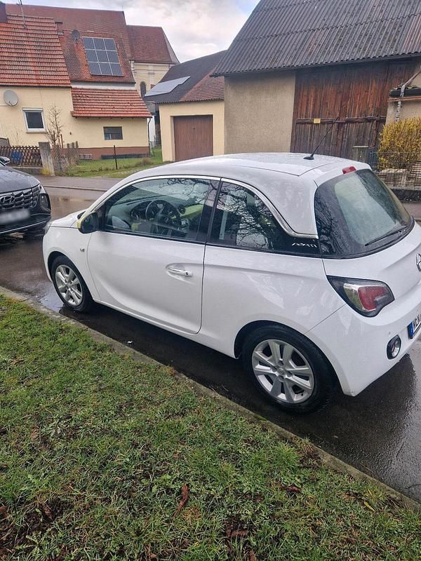 Gebraucht Opel Adam 87 PS (63 kW) 2013 Weiß Kleinwagen