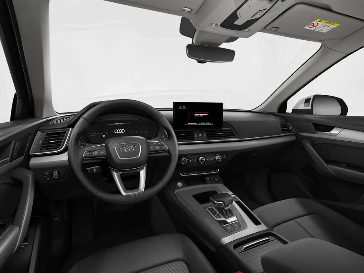 Gebraucht Audi Q5 Sportback Advanced 204 PS (150 kW) 2025 Arkonaweiß SUV