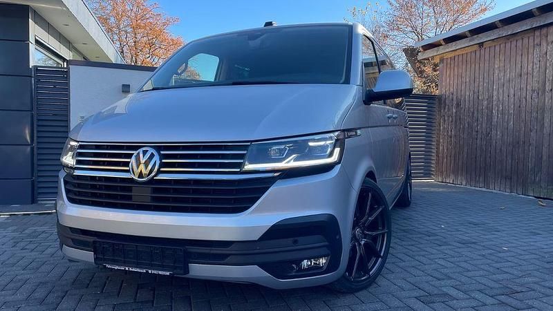 Gebraucht VW Caravelle 150 PS (110 kW) 2019 Silber Van / Kleinbus
