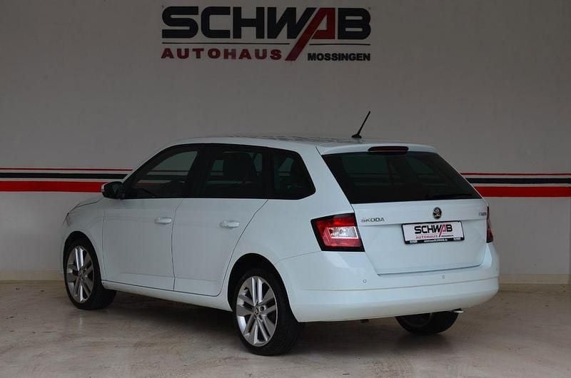 Gebraucht Skoda Fabia Style 105 PS (77 kW) 2015 Weiß Kombi