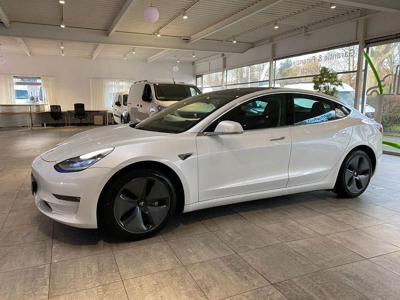 Gebraucht Tesla Model 3 350 kW (476 PS) 2020 Weiß Limousine