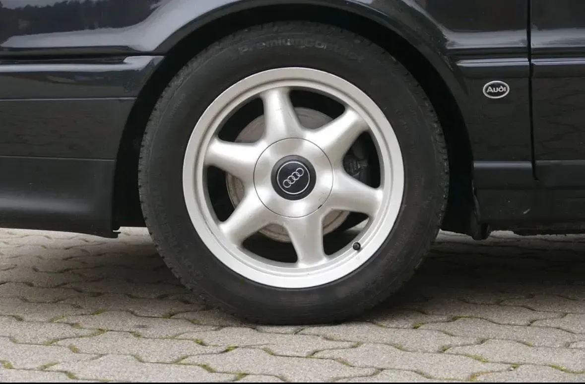 Gebraucht Audi 80 Competition 140 PS (102 kW) 1994 Schwarz Limousine