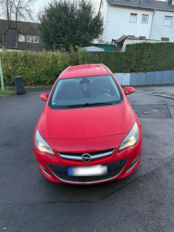 Gebraucht Opel Astra S 170 PS (125 kW) 2013 Rot Kombi