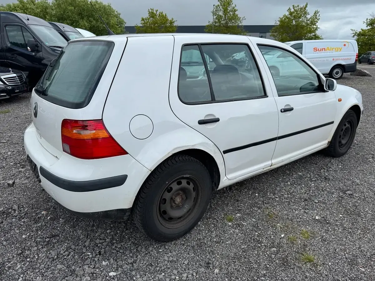 Gebraucht VW Golf III 75 PS (55 kW) 1997 Weiß Limousine