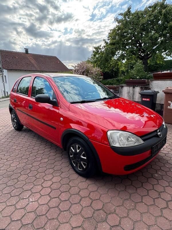 Rot Gebraucht 2001 Opel Corsa Kleinwagen | 1.350 € (Fairer Preis) - Bild 1/4