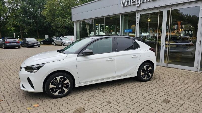 Gebraucht Opel Corsa-e Edition 100 kW (136 PS) 2023 Weiß Kleinwagen