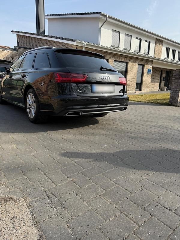 Gebraucht Audi A6 218 PS (160 kW) 2015 Schwarz Kombi