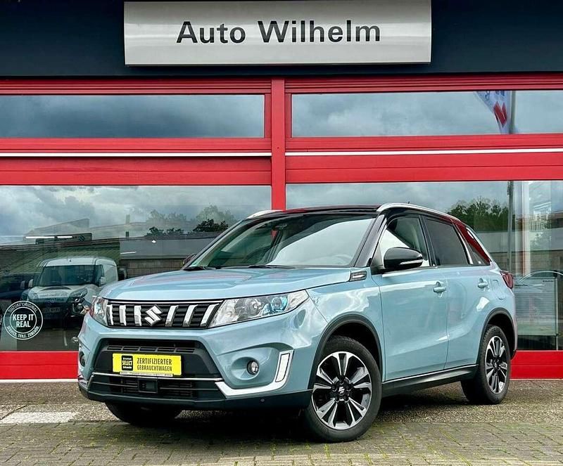 Ice/cosmic black pearl metalli Gebraucht 2019 Suzuki Vitara Comfort+ SUV | 16.490 € (Fairer Preis) - Bild 1/4