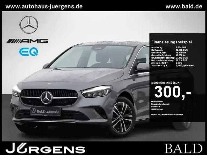 Gebraucht Mercedes E250 Progressive 163 PS (119 kW) 2024 Metalliclack mountaingrau Kombi