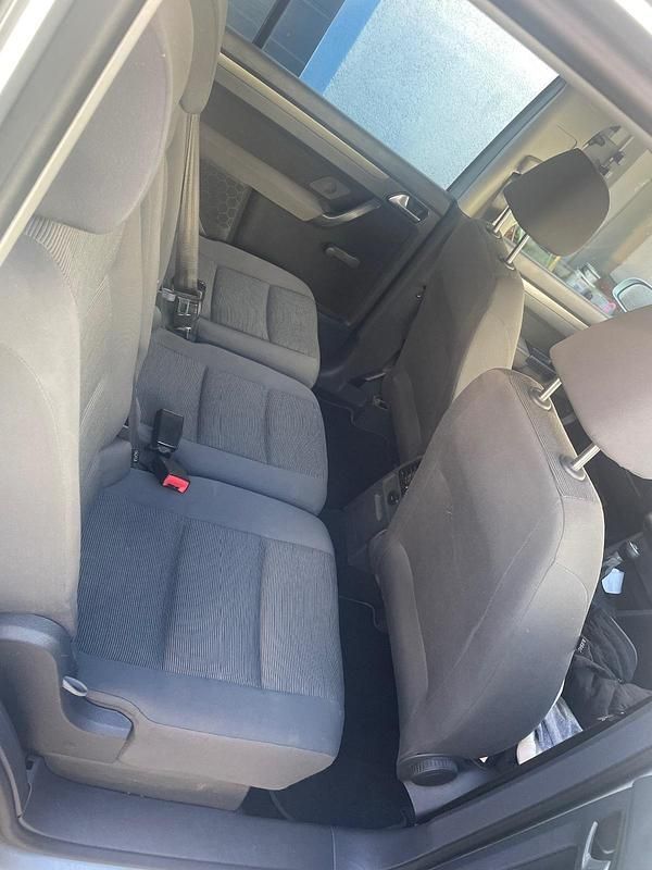 Gebraucht VW Touran 105 PS (77 kW) 2008 Silber Van / Kleinbus