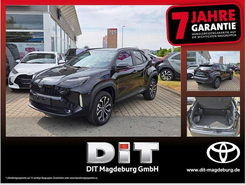 Black mica / ink Neu 2025 Toyota Yaris Cross SUV | 27.890 € (Guter Preis) - Bild 1/4