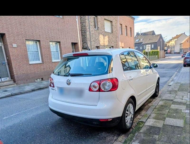 Gebraucht VW Golf Plus Cross Comfortline 75 PS (55 kW) 2005 Weiß Van / Kleinbus