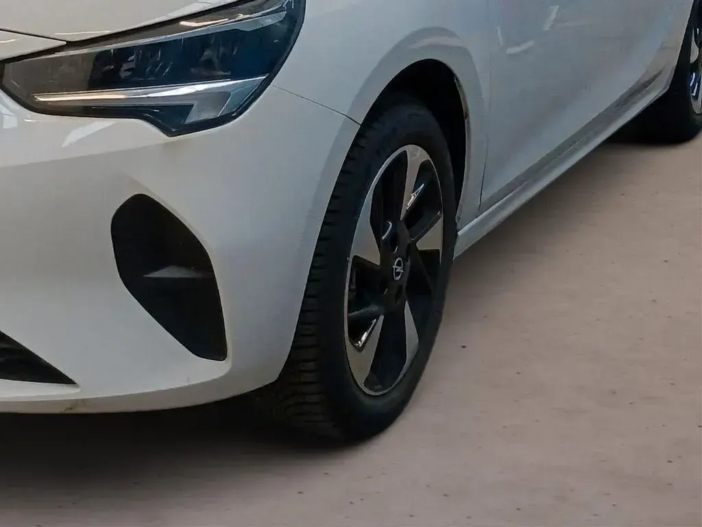 Gebraucht Opel Corsa-e Elegance 100 kW (136 PS) 2023 Weiß Kleinwagen