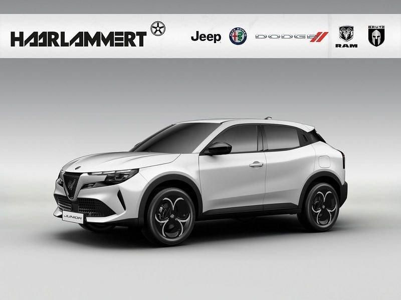 Neu Alfa Romeo Junior 114 kW (156 PS) 2025 SUV