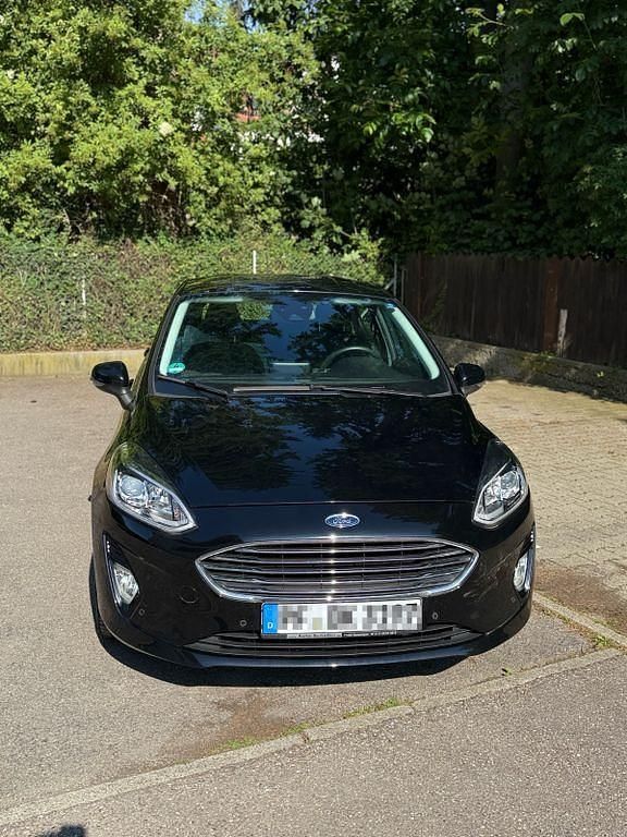Schwarz Gebraucht 2019 Ford Fiesta Titanium Kleinwagen | 13.800 € (Fairer Preis) - Bild 1/4