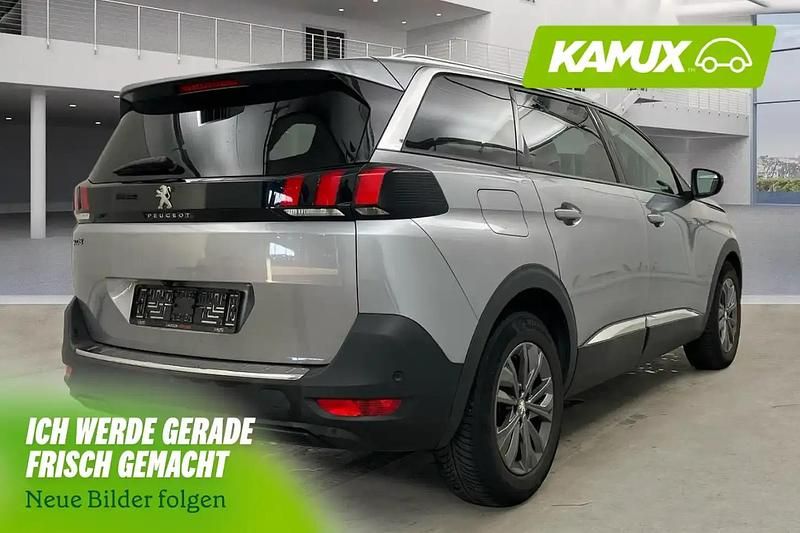 Gebraucht Peugeot 5008 131 PS (96 kW) 2020 Silber / grau SUV