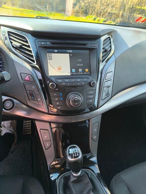 Gebraucht Hyundai i40 Style 141 PS (103 kW) 2016 Weiß Limousine