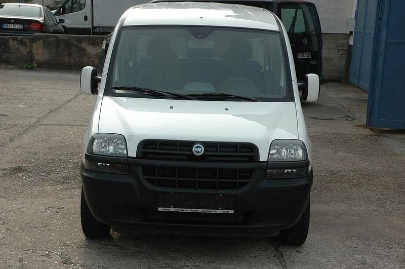 Gebraucht Fiat Doblò 65 PS (47 kW) 2005 Weiß Van / Kleinbus