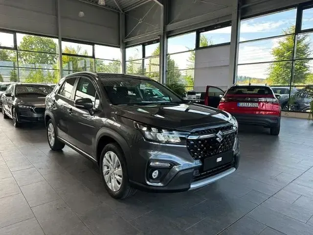 Gebraucht Suzuki SX4 S-Cross Comfort 110 PS (80 kW) 2026 Grau SUV