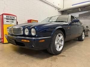 Gebraucht Jaguar XK8 298 PS (219 kW) 2000 Blau Coupé