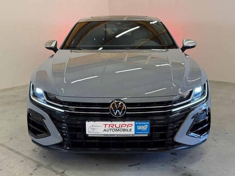 Gebraucht VW Arteon R 320 PS (235 kW) 2024 Grau Kombi