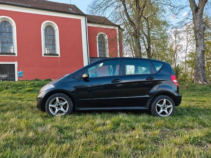 Gebraucht Mercedes A170 116 PS (85 kW) 2004 Schwarz Van / Kleinbus