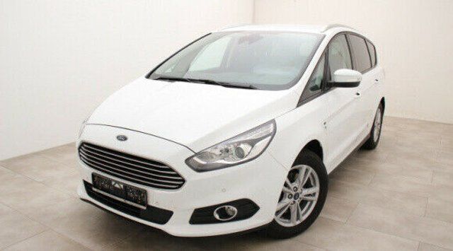 Gebraucht Ford S-MAX Business Edition 150 PS (110 kW) 2017 Weiß Van / Kleinbus